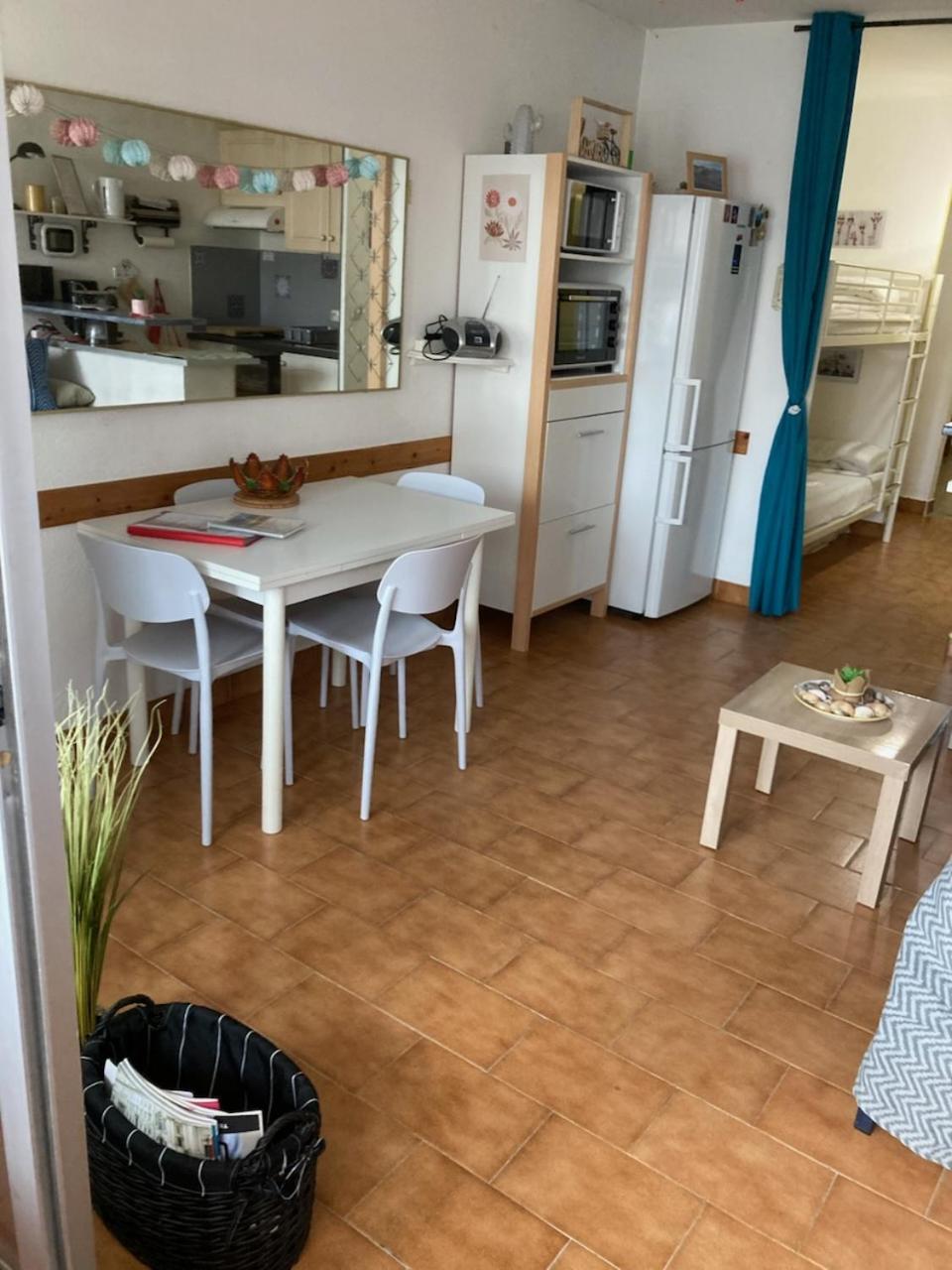Port Cros Appartement Сет Екстер'єр фото
