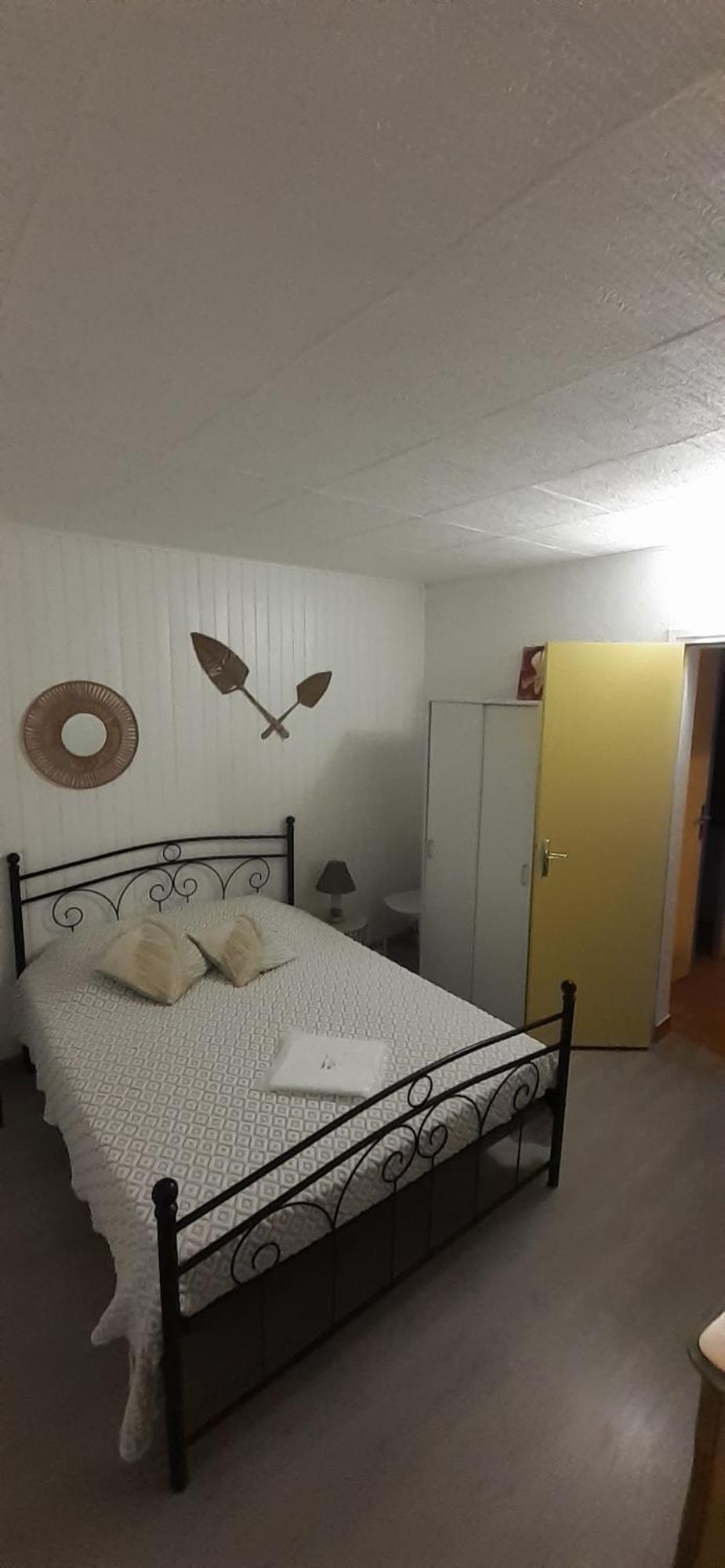 Port Cros Appartement Сет Екстер'єр фото