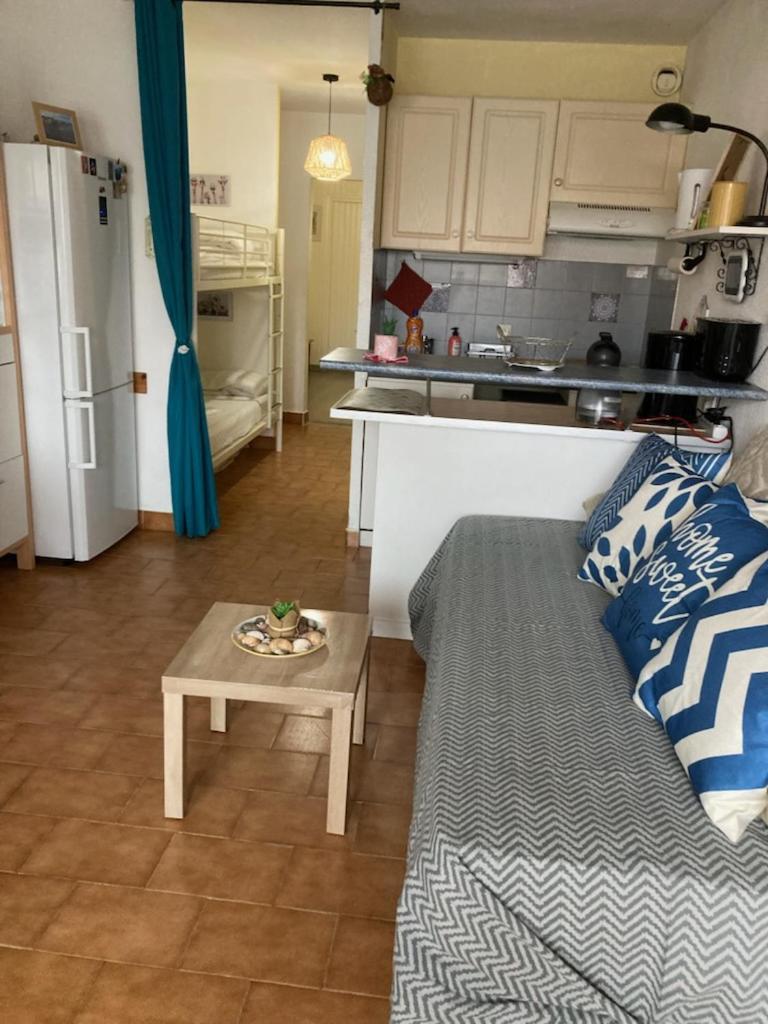 Port Cros Appartement Сет Екстер'єр фото